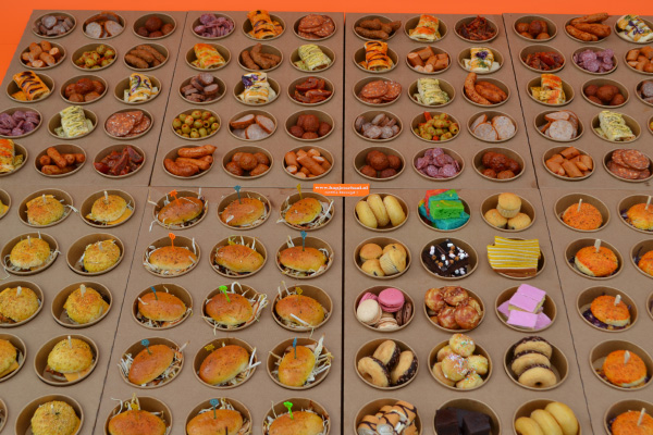 PARTY-BITES MEGADEAL!! WAANZINNIG VEEL EN WAANZINNIG GROOT - Afbeelding 4