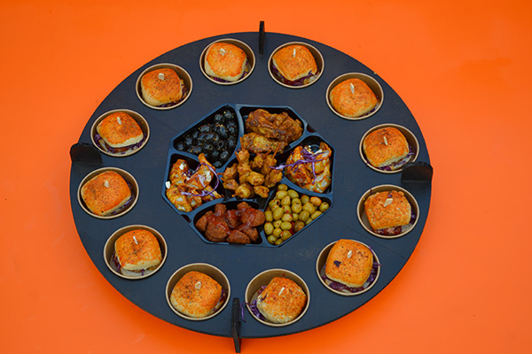 HALAL Cateringschaal "GROOT" inclusief 12 halalburgers - 60cm √ in belgie bezorgd