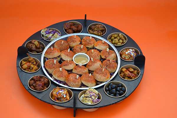 HALAL Cateringschaal "GROOT" inclusief 18 halalburgers - 60cm √ in belgie bezorgd - Afbeelding 3